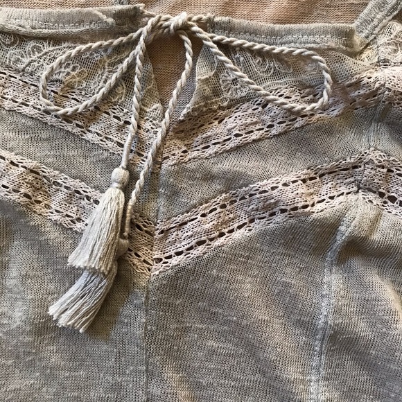 Top - Picture 2 of 3